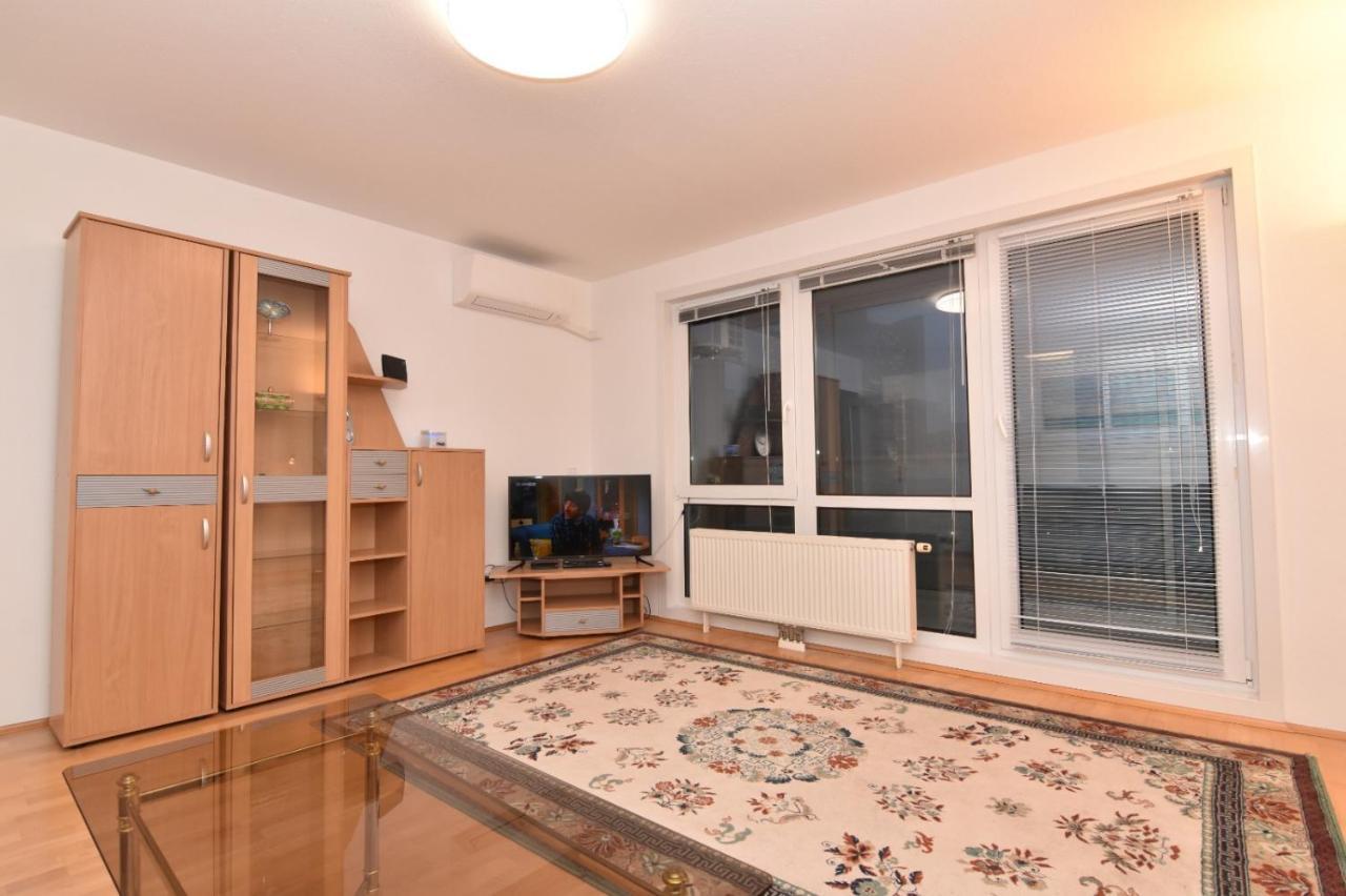 Modern Apartment At Vic Wien Exteriör bild